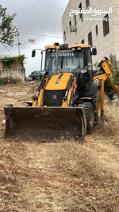 حفار مع جكJCBوجرافة صغير للايجار