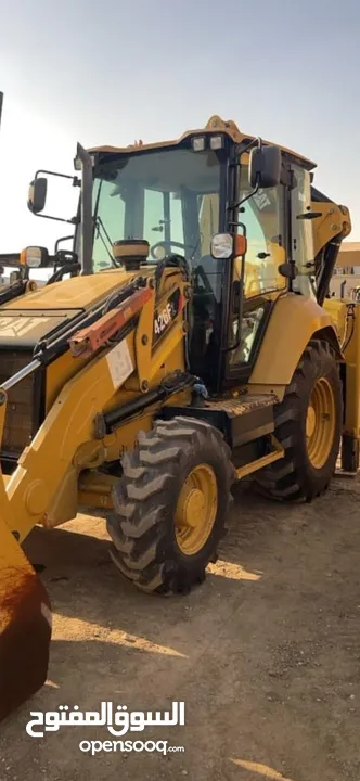 جي سي بي  jcb عرجا للايجار