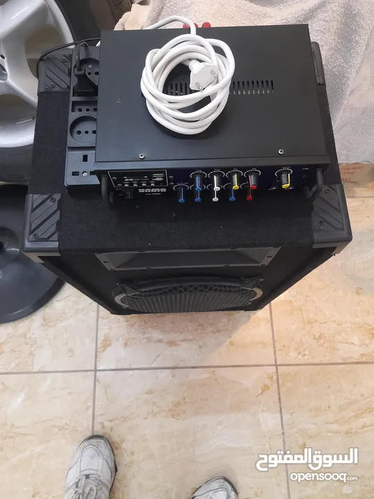 سماعات مع مضخم صوت وكاله مستعمل اسبوعين
