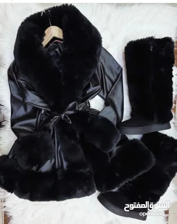 جاكيت فرو اسود وبني