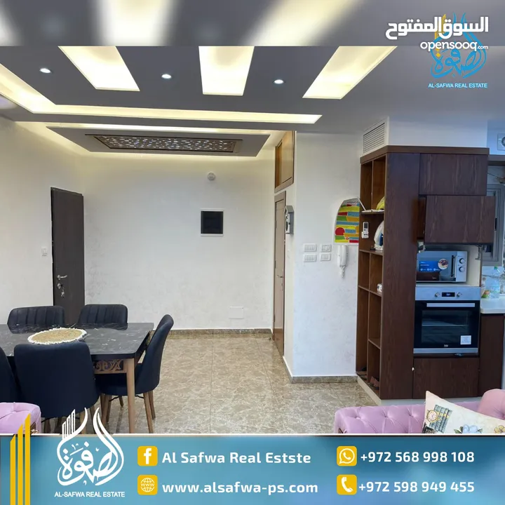 روف مميز سوبر ديلوكس بمساحه واسعه ومريح جدا و مميز جدا للسكن