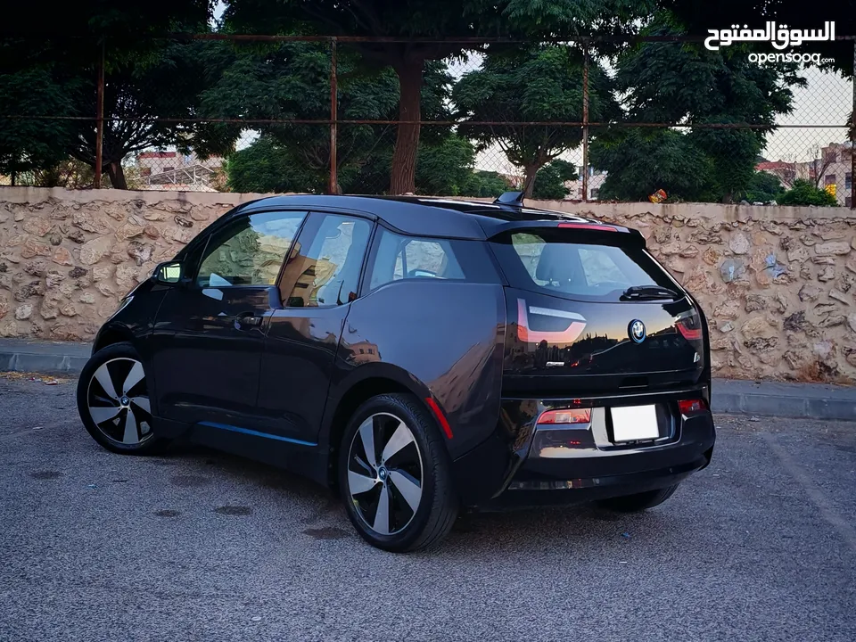 BMW i3 2014 فحص كامل تقطع بالشحنه الواحده 120 كم ممشى قليل 77الف كم