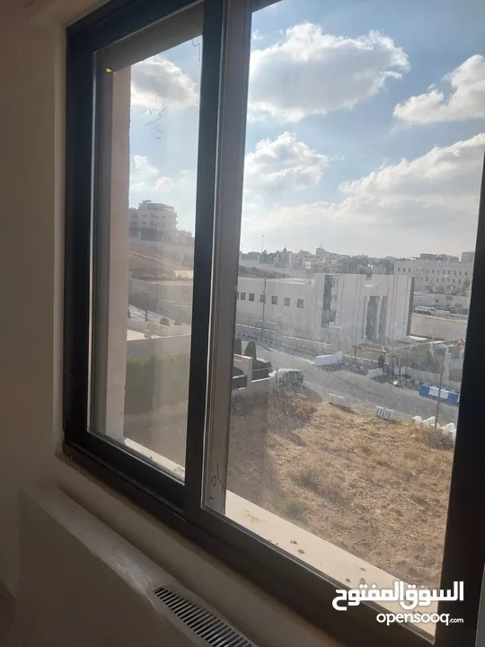 شقه جديده فخمه للايجار