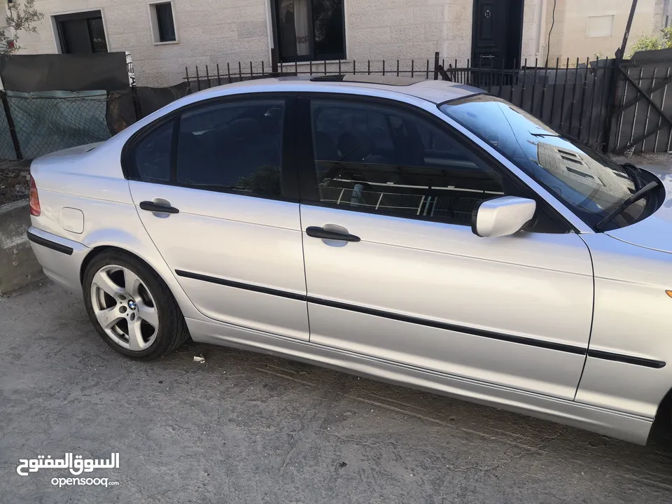 2005 BMW 320