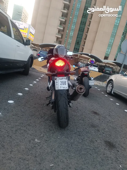 هوندا cbr 500 للبيع  موديل 2014