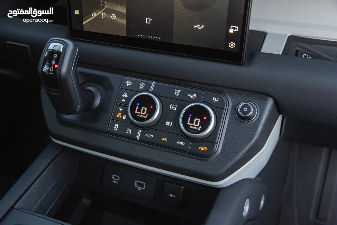 Land Rover Defender 2022 Gasoline Black edition