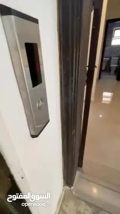 شقة سوبر ديلوكس للإيجار خلف ديوان الخدمة المدنية