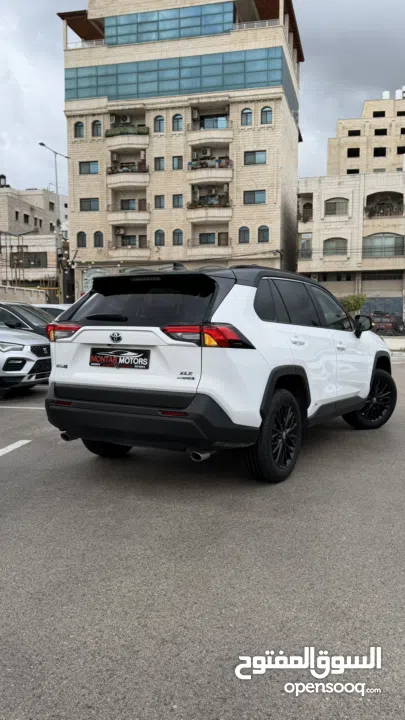 تويوتا RAV4 ترخيص 2023 محرك 2500 هايبرد  جير أوتوماتيك 296 حصان