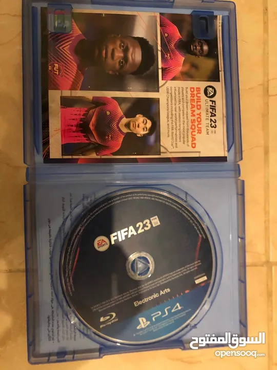 للبيع لعبة FIFA 23 أصلية – نسخة CD  الحالة: شبه جديدة (كأنها جديدة – بدون خدوش) شغالة 100%