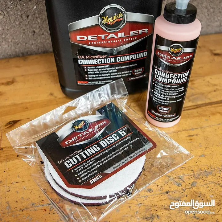 Meguiars D300 Correction Compound and Microfiber Cutting Disc