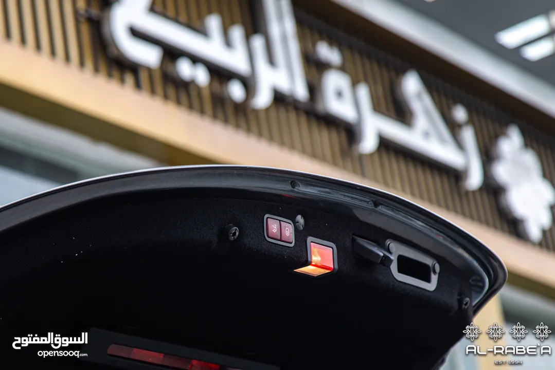 مرسيدس C200 موديل 2029 كت AMG وارد الشركه مالك اول