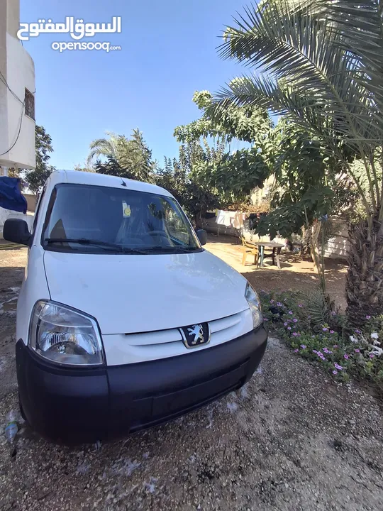 بيجو بارتنر 2008 جير عادي ديزل تيربو 1600