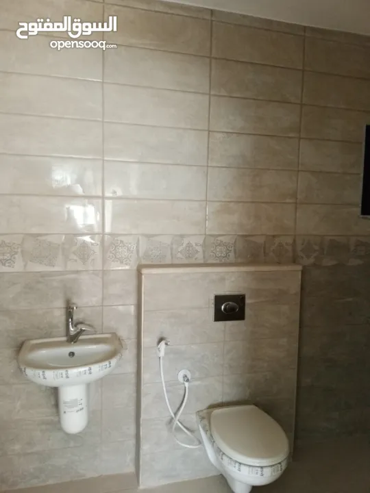 للبيع شقه منطقه المصايف  جهته الاوائل