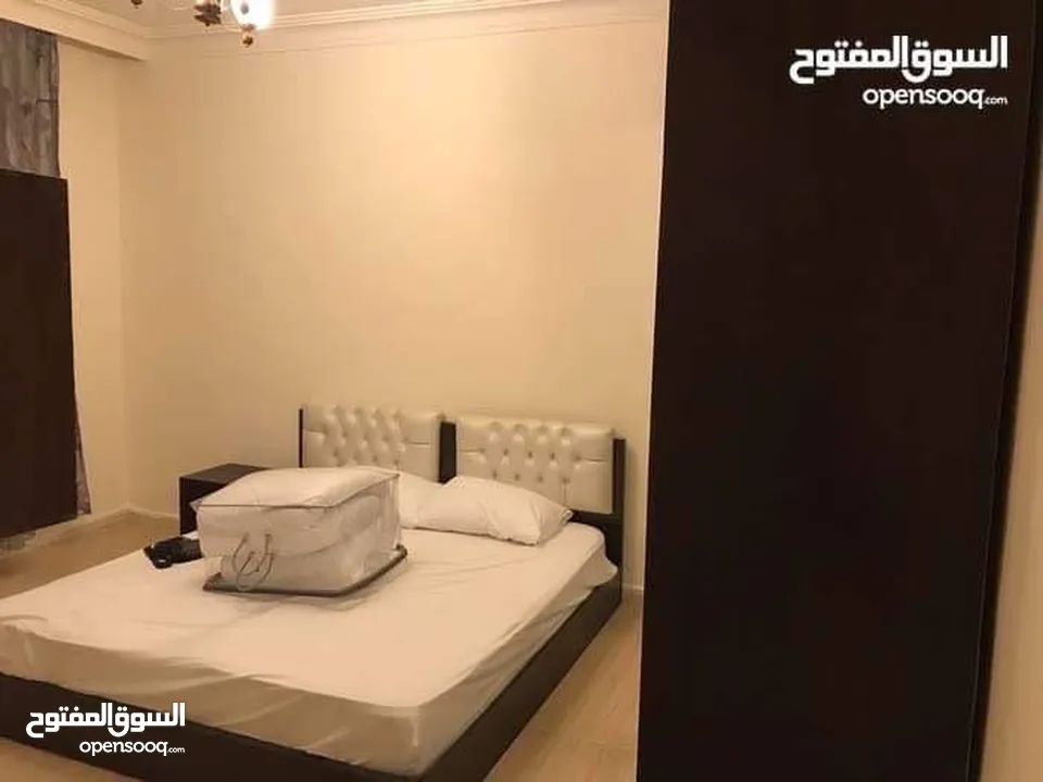 شقه للبيع مفروشه مقسمه 3 ستوديوهات مفروشه ومؤجره 600 د شهري