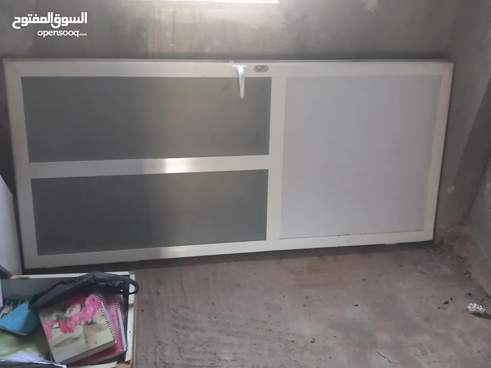باب المنيوم للبيع