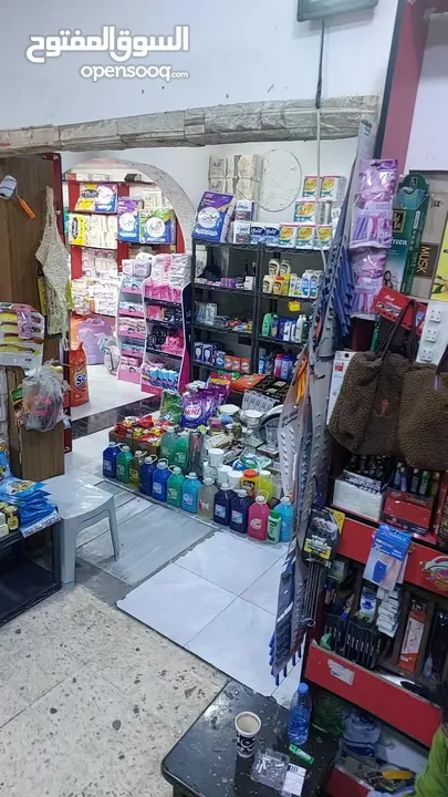 سوبر ماركت للبيع شمال فندق الجود