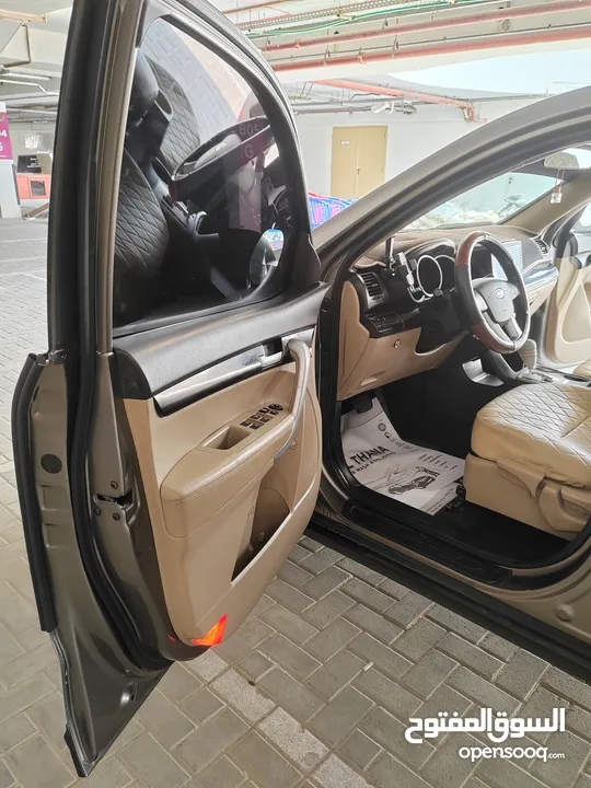 Kia Sorento Model 2010 GCC SPECIFICATION (4WD) for Sale