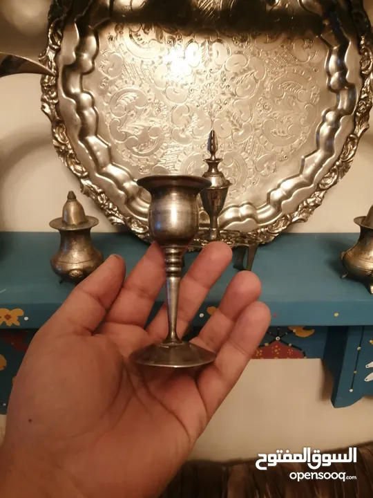 انتيكات مقتنيات للبيع للمهتمين