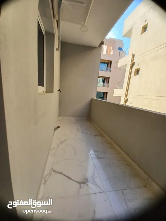 falt for sale in hidd(5bhk,231sqm,79k) شقة للبيع في الحد دور كامل