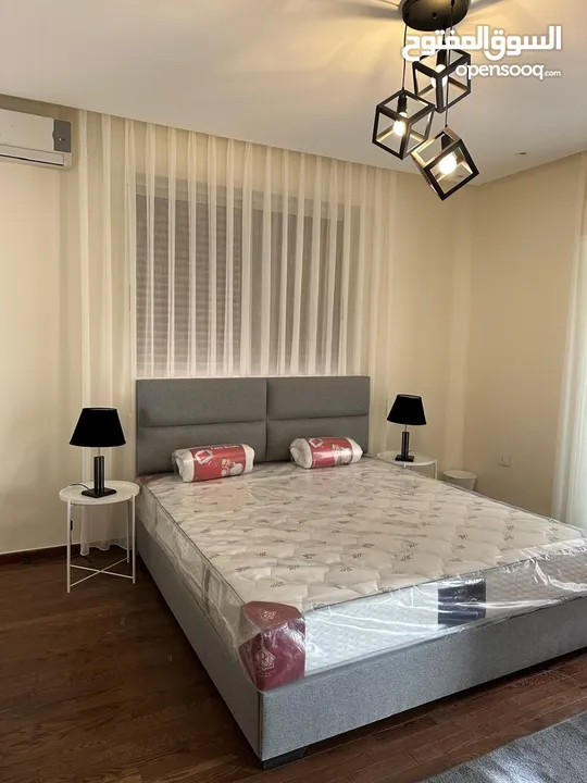 شقة مفروشة للإيجار  ( Property 42002 )-175064011