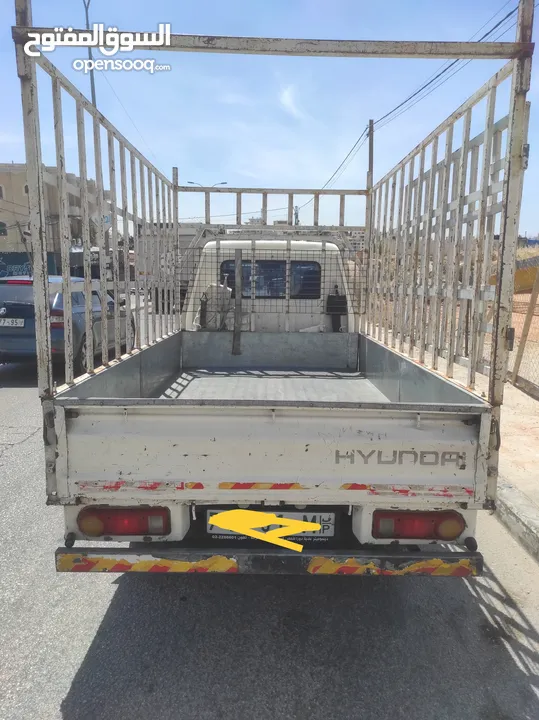 هونداي H100.  تندر