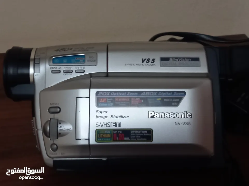متوفر لدينا كاميرا باناسونيك  بحاله ممتازه تعمل ميه بالميه تصوير عالي الجوده معها ريموت والشاحن  دقه