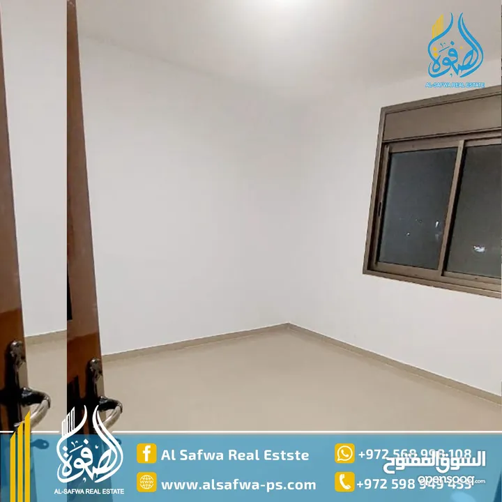 شقه مميزة بمساحه واسعه جدا للايجار الارسال قرب المقاطعه