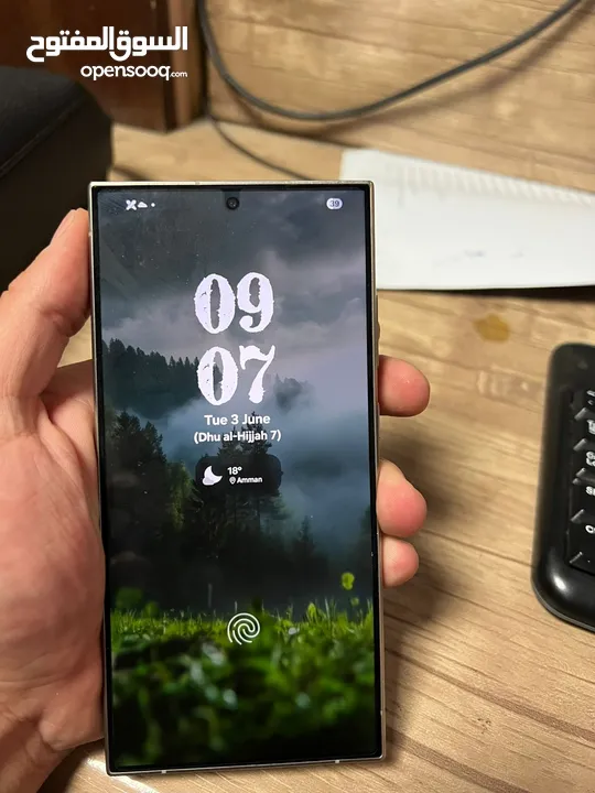 سامسنوج s24 ultra للبدل على ايفون 14 برو ماكس او اعلى