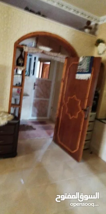 بيت مستقل للبيع