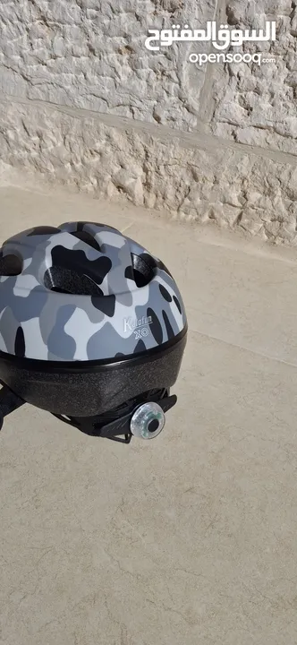 bike helmet    خوذة الدراجة الهوائية والكهربائية