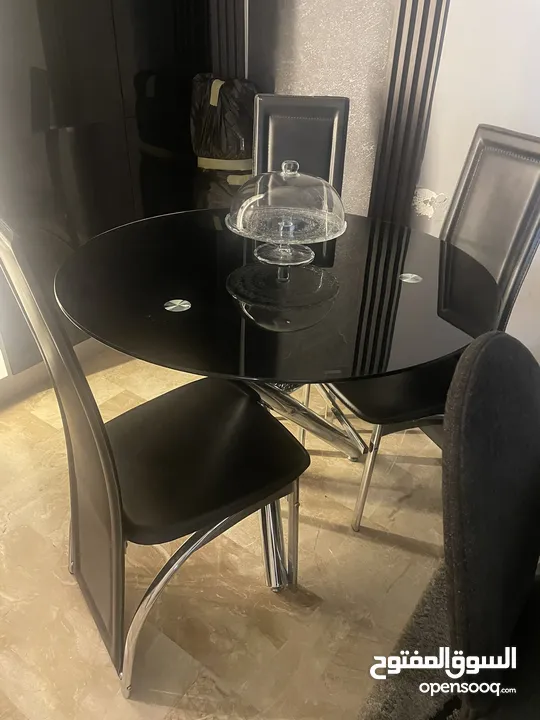 طاوله دائريه سوكريت اسود