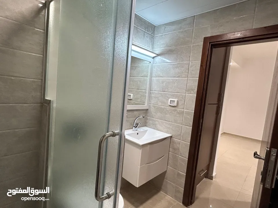مكتب جديد للايجار رام الله تحتا