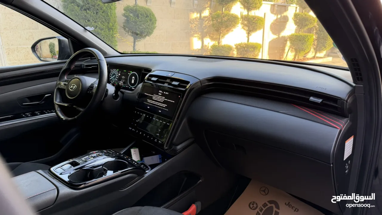 هونداي توسان NLine ترخيص 2022 محرك 1600 هايبرد plug in/يقطع على الشحنه 65 كيلو متر 271 حصان