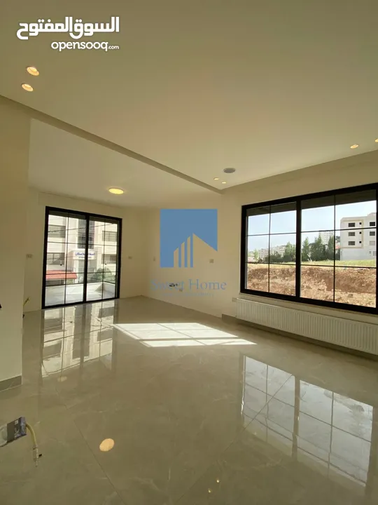 شقة فاخرة للبيع في خلدا  - خلف بردايس وقرب المدارس المستقلة طابق ثاني 145م تشطيب سوبر ديلوكس لم تسكن
