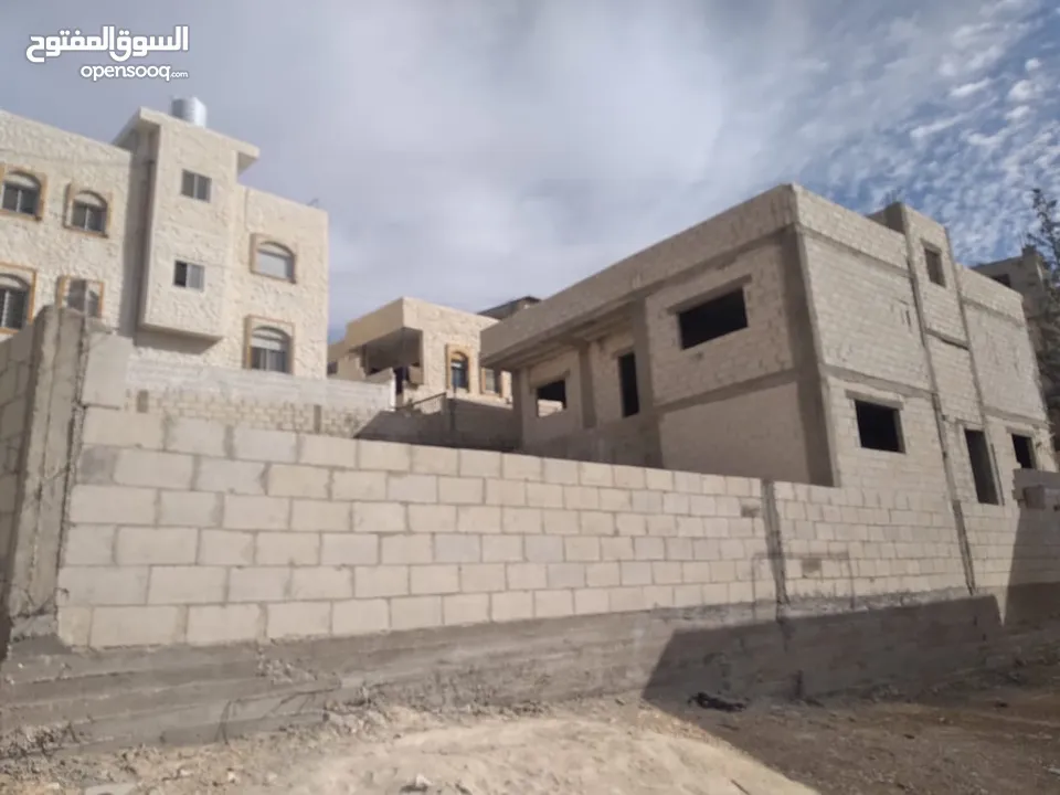 بيت عظم مستقل للبيع قوشان مستقل على ارض 536م