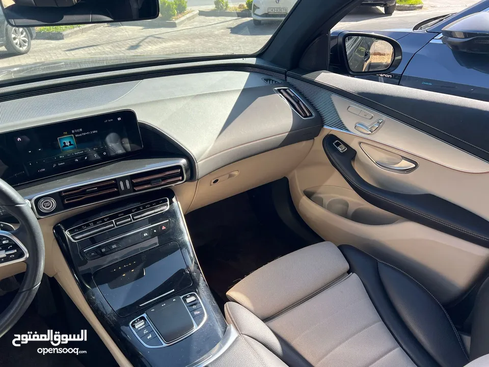 مرسيدس بنز EQC كهربائية بالكامل 2022 Mercedes Benz EQC 350 4MATIC Black Edition