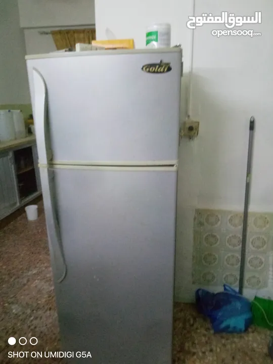 ثلاجه فريزر + غسالة + غاز