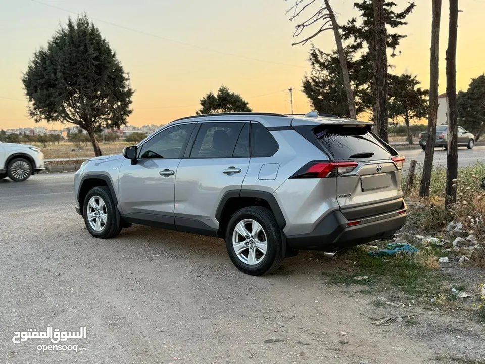 تويوتا راف فور موديل 2020 جمرك جديد بحاله الوكاله بسعر   مغري