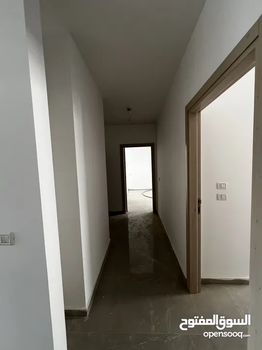 شقة للبيع بضاحية الريحان