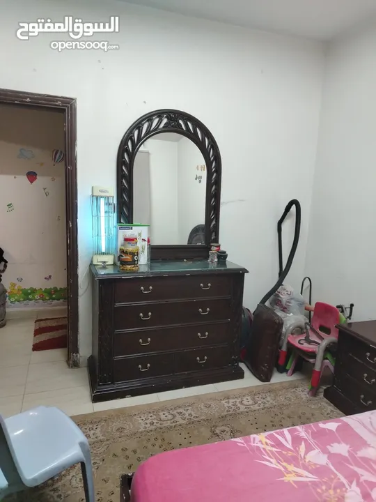 سرير زان مع بيرو وجانب2 قوي جدا بحاله الوكاله80