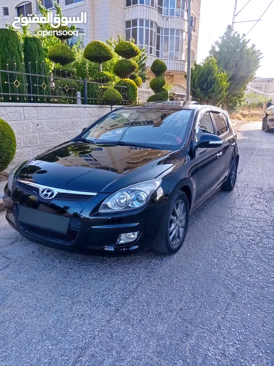 هونداي i30 فتحة سقف