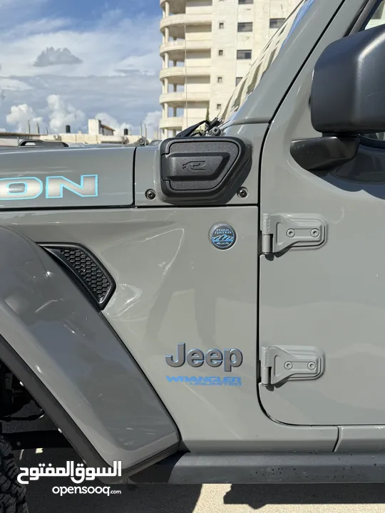 جيب رابيكون ترخيص 2022 محرك 2000 هايبرد  جير أوتوماتيك 375 حصان