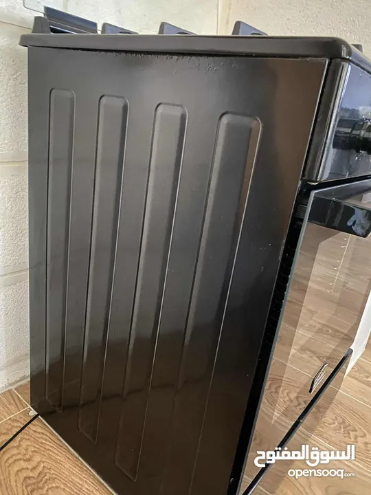 فرن مع غاز نوع سمفر مستعمل