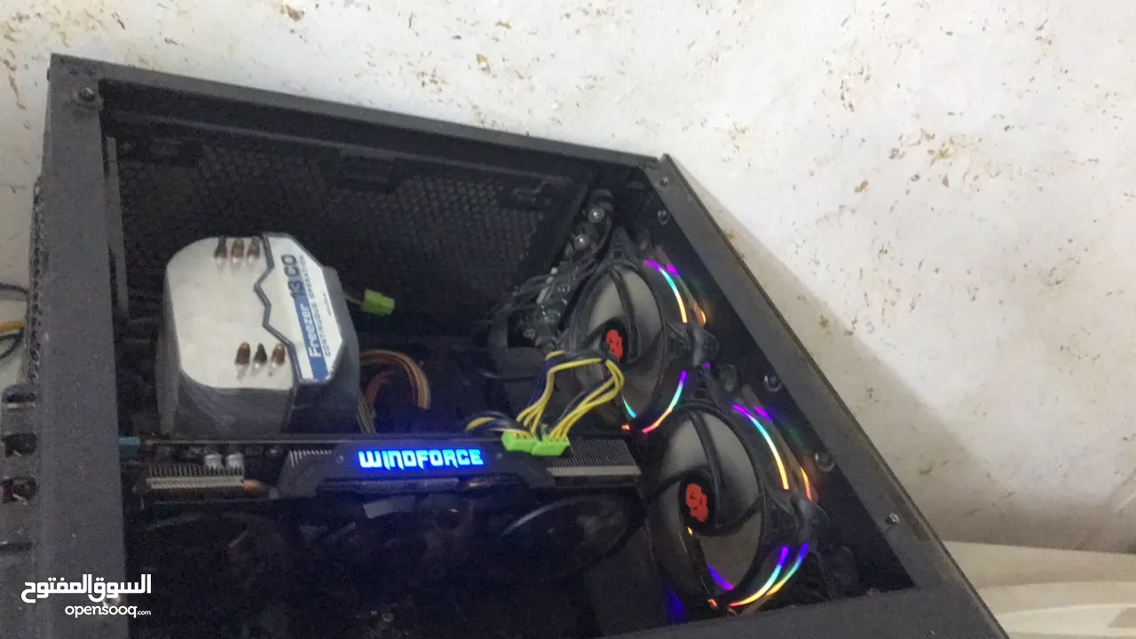 جهاز كميوتر البيع المواصفات المعالج Intel(R) Core(TM) i7-8700 CPU كرت شاشا gtx960ti4g 16رام تخزي