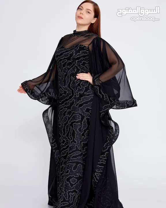 فساتين ماركات عالمية بتصاميم خاصة
