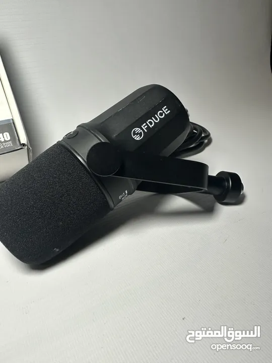 FDUCE SL40 Dynamic Mic with Boom Stand