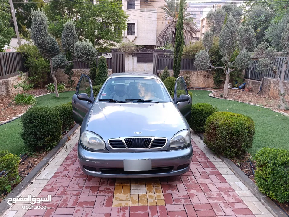 دايو لانوس للبيع متور 1500 بنزين خالية من الحوادث