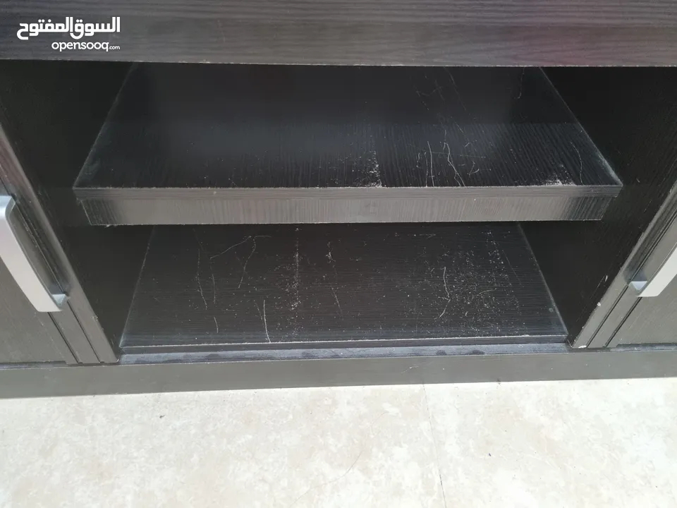 PAN Emirates TV Rack