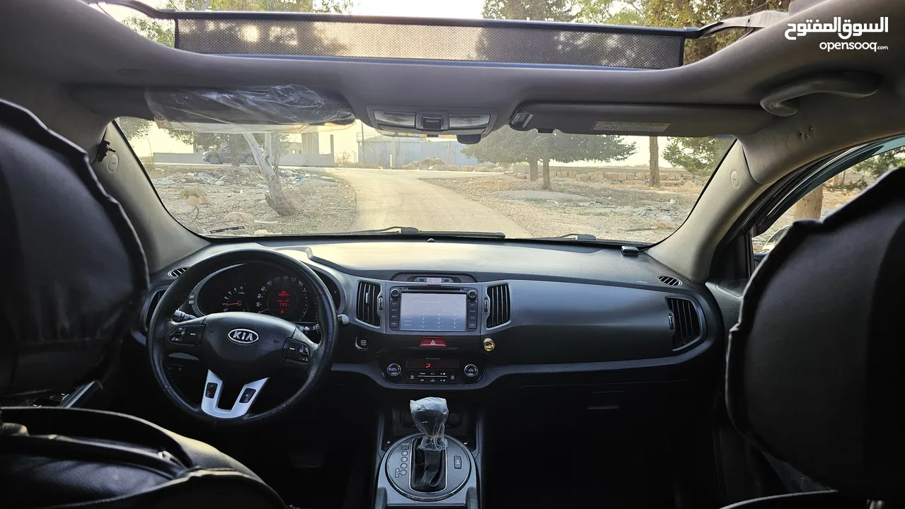 كيا سبورتاج موديل 2012