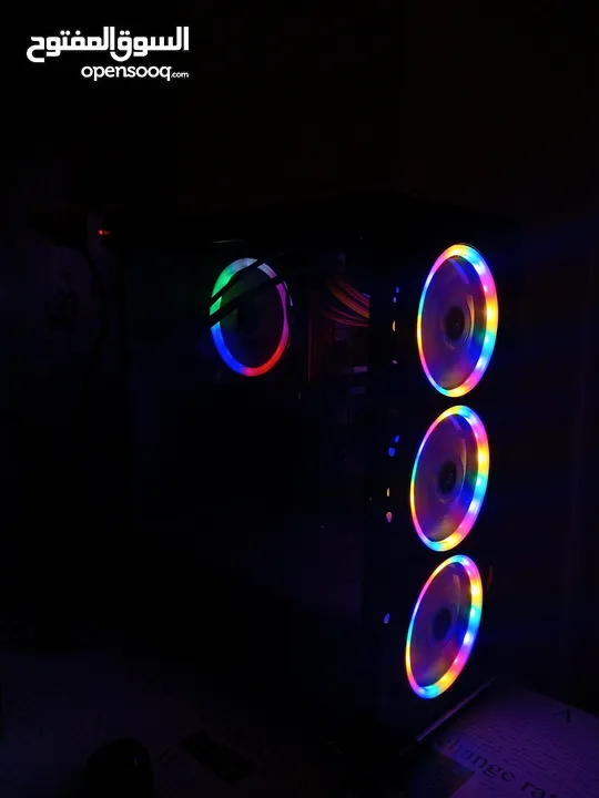 للبيع داخل الأردن احترافي  PC Gaming قوي وإجبار جدآ